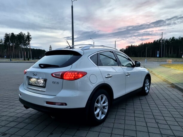 Infiniti EX, 2009 г.