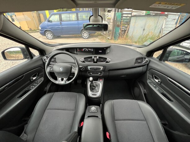 Renault Grand Scenic III · 2-й рестайлинг, 7 мест, 2014 г.