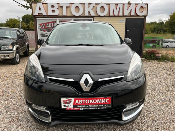Renault Grand Scenic III · 2-й рестайлинг, 7 мест, 2014 г.