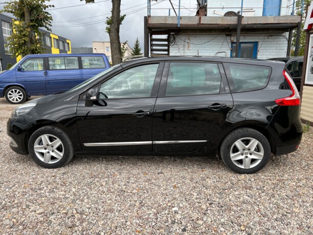Renault Grand Scenic III · 2-й рестайлинг, 7 мест, 2014 г.