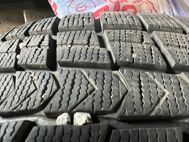 Легковые шины Nexen win guard ice 215/70 R16 4 шт.