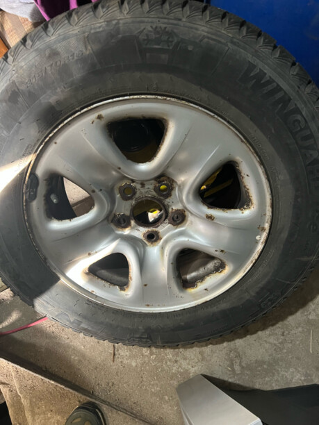 Легковые шины Nexen win guard ice 215/70 R16 4 шт.