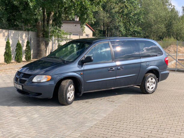 Dodge Grand Caravan IV, 7 мест, 2001 г.