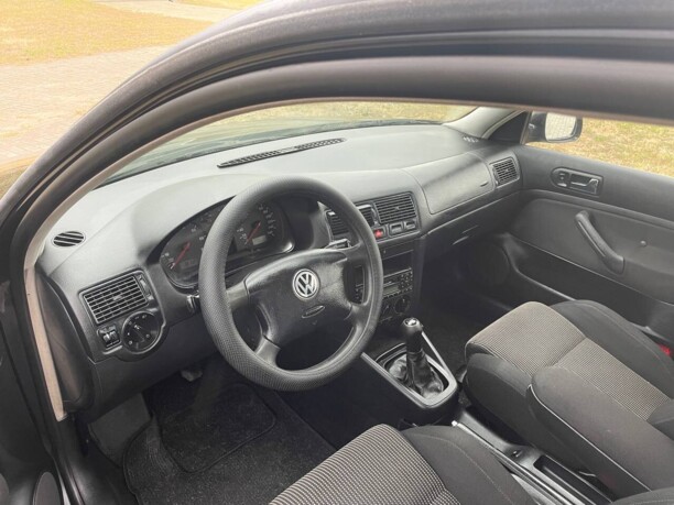 Volkswagen Golf IV, 2001 г.
