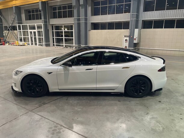 Tesla Model S I · Рестайлинг, 2020 г.