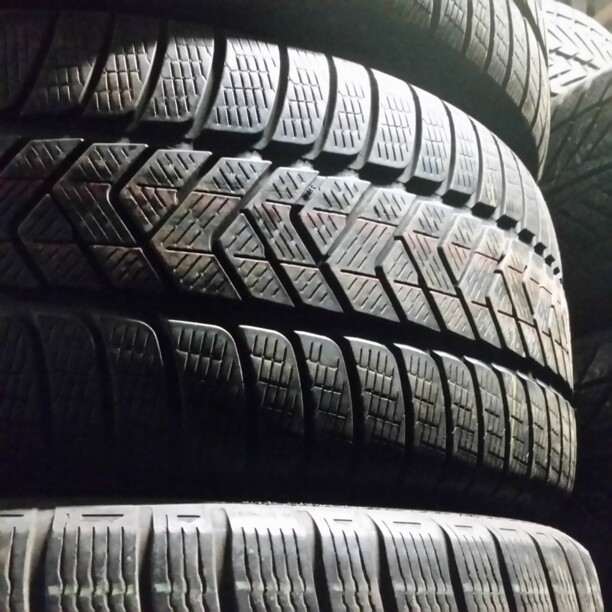 Легковые шины Pirelli Scorpion Winter 255/50 R19 2 шт.