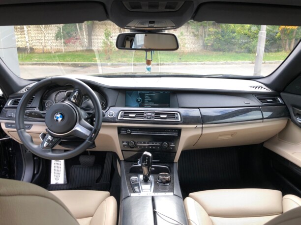 BMW 7 серия F01, F04, 2011 г.