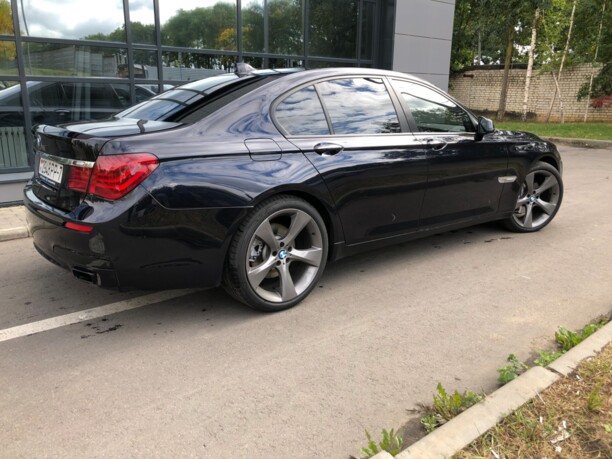 BMW 7 серия F01, F04, 2011 г.