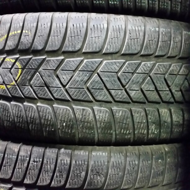 Легковые шины Pirelli Scorpion Winter 255/50 R19 4 шт.