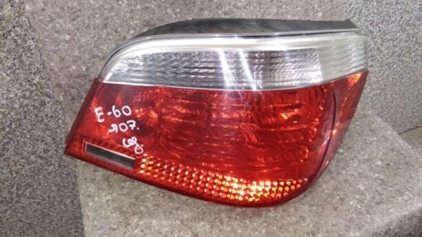 Задний правый фонарь в сборе для BMW 5 серия E60, E61 2002 - 2007