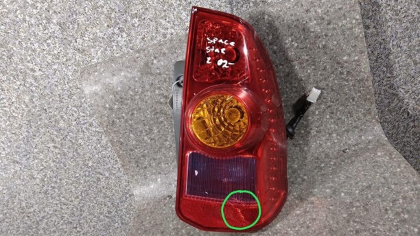 Задний правый фонарь в сборе для Mitsubishi Space Star I · Рестайлинг 2002 - 2005
