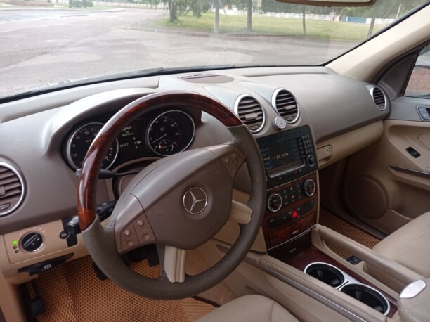 Mercedes-Benz M-Класс W164, 2005 г.