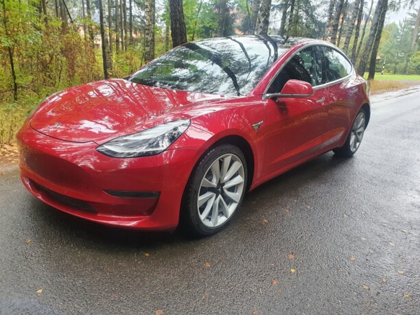 Tesla Model 3, 2018 г.