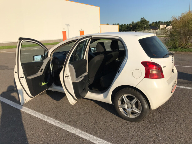 Toyota Yaris II (XP9), 2007 г.