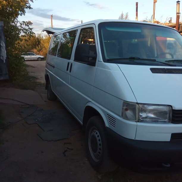 Volkswagen Transporter T4, 2000 г.