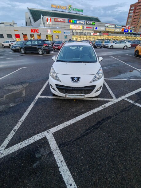 Peugeot 207 I · Рестайлинг, 2010 г.