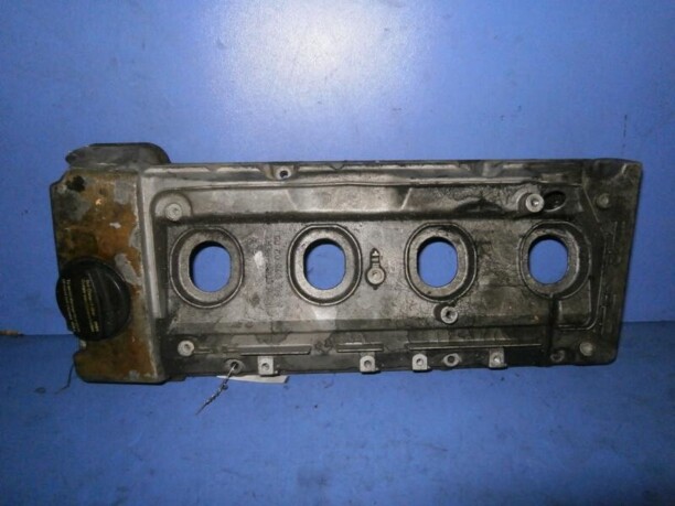Клапанная крышка для Mercedes-Benz C-Класс W202, S202 1993 - 1997