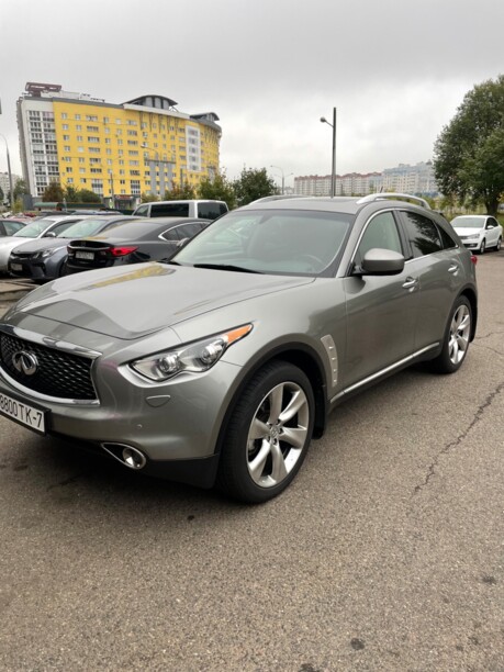 Infiniti FX II, 2010 г.