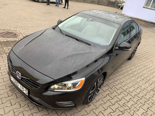 Volvo S60 II · Рестайлинг, 2017 г.