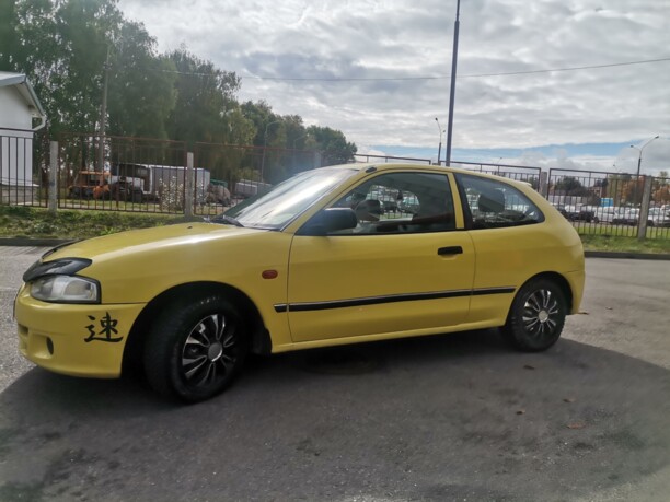 Mitsubishi Colt V, 1998 г.