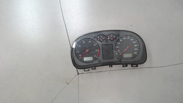 Консоль панели приборов для Volkswagen Golf IV 1997 - 2006