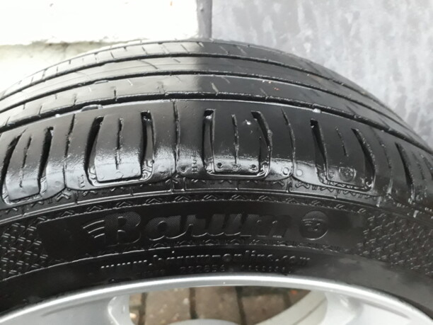 Легковые шины Barum 225/45 R17 4 шт.