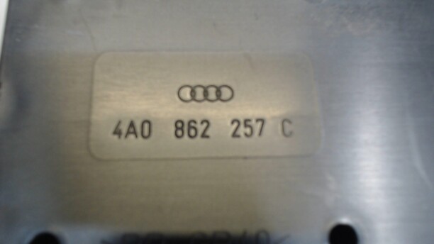 Компрессор центрального замка для Audi 80 B4 1991 - 1996