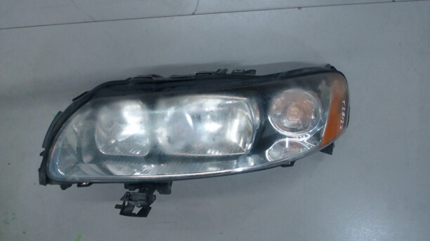 Фара передняя для Volvo S60 I · Рестайлинг 2004 - 2009