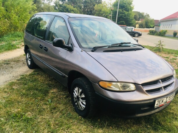 Dodge Caravan III, 7 мест, 1998 г.