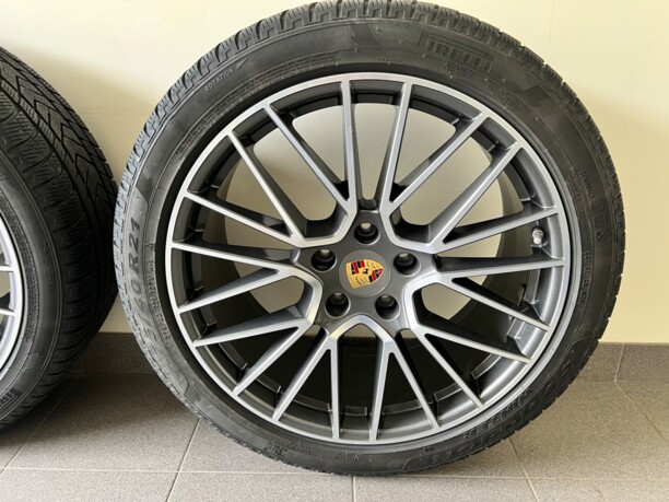 Porsche 9.5x21 5x130 4 шт.