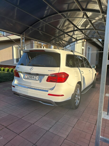 Mercedes-Benz GL-Класс X166, 7 мест, 2013 г.