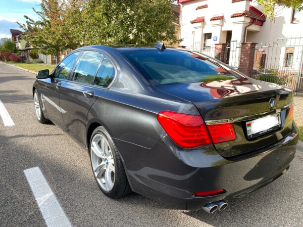 BMW 7 серия F01, F04, 2009 г.