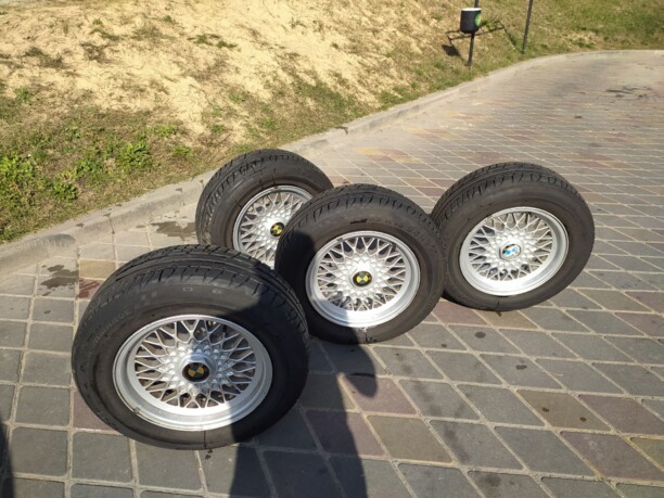 BMW 7x15 5x120 4 шт.