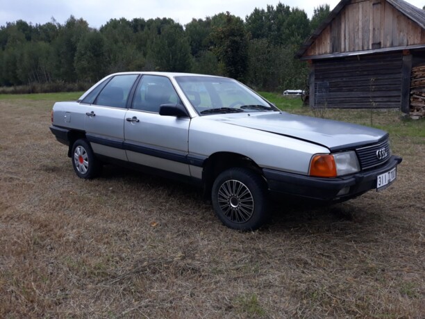 Audi 100 С3, 1985 г.