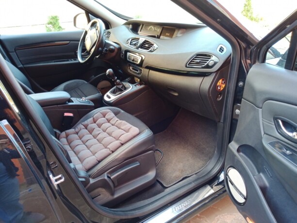 Renault Grand Scenic III · 2-й рестайлинг, 7 мест, 2016 г.