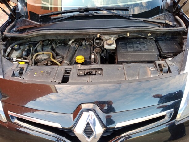 Renault Grand Scenic III · 2-й рестайлинг, 7 мест, 2016 г.