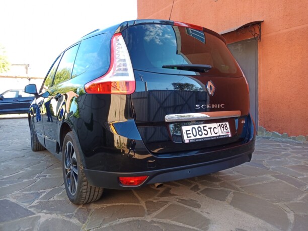 Renault Grand Scenic III · 2-й рестайлинг, 7 мест, 2016 г.