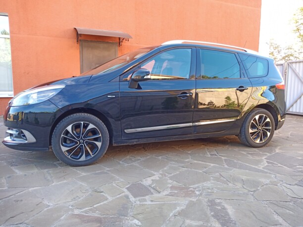 Renault Grand Scenic III · 2-й рестайлинг, 7 мест, 2016 г.