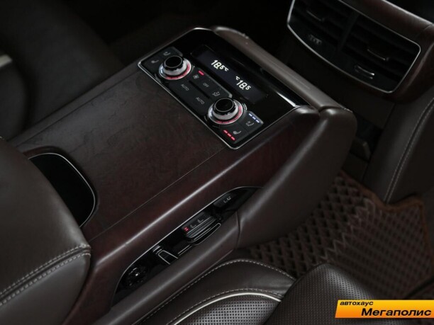 Audi A8 D4, 2010 г.