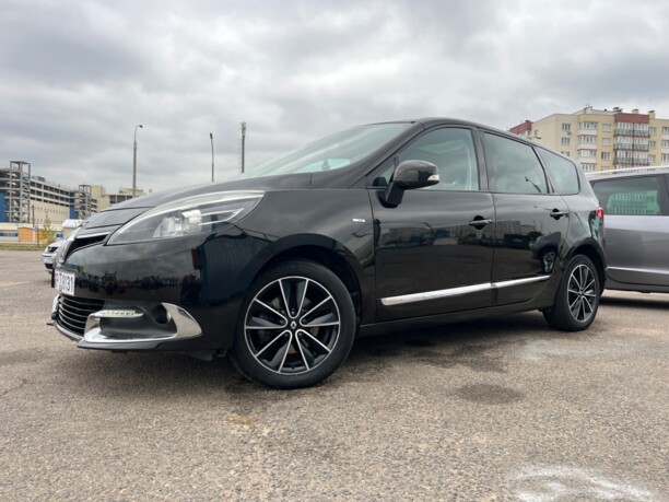 Renault Grand Scenic III · 2-й рестайлинг, 7 мест, 2013 г.