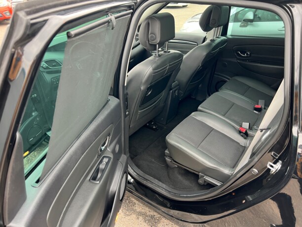 Renault Grand Scenic III · 2-й рестайлинг, 7 мест, 2013 г.