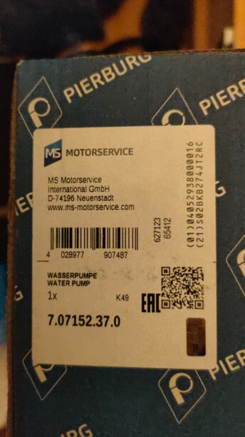 Водяная помпа для Volkswagen Passat B7 2010 - 2015