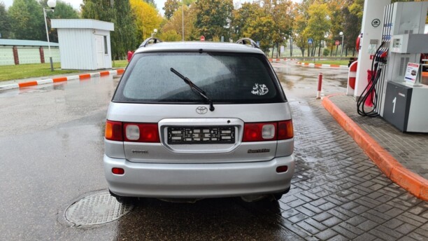 Toyota Picnic I, 1999 г.