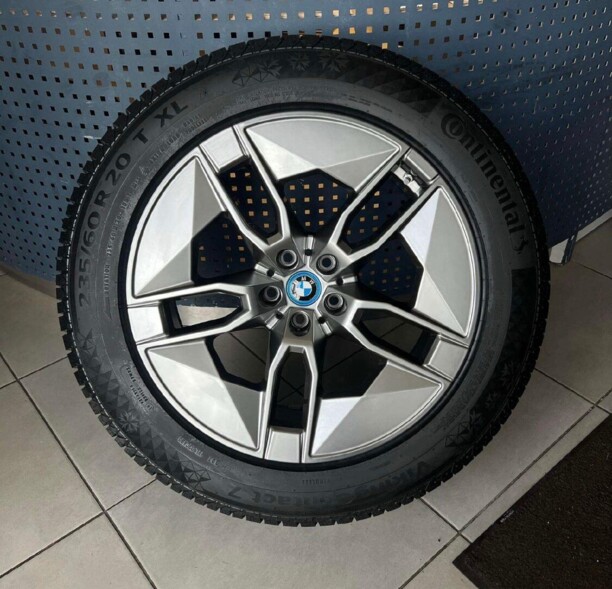 BMW IX 8.5x20 5x112 4 шт.