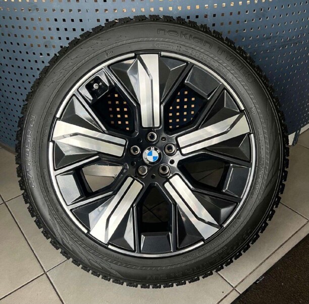 BMW IX 8.5x20 5x112 4 шт.