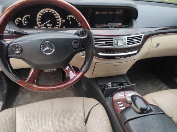 Mercedes-Benz S-Класс W221, 2008 г.