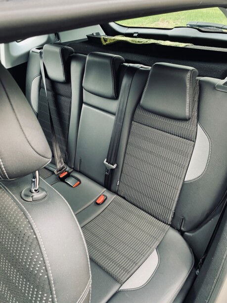 Peugeot 2008 I · Рестайлинг, 2017 г.