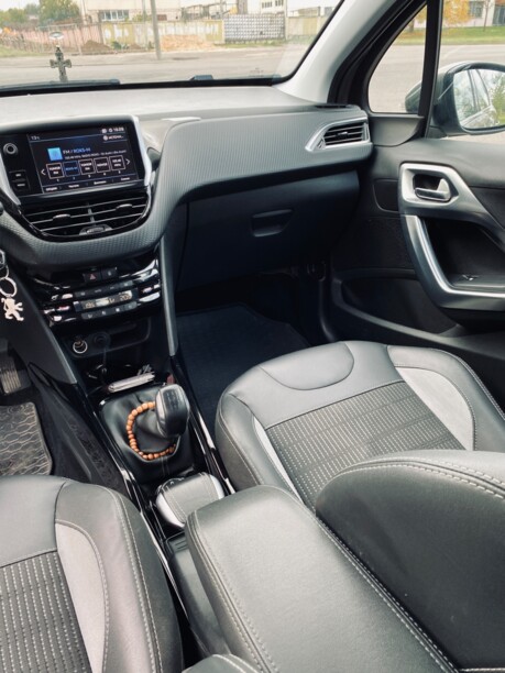 Peugeot 2008 I · Рестайлинг, 2017 г.