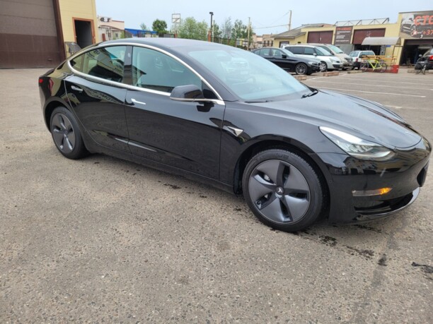 Tesla Model 3, 2019 г.