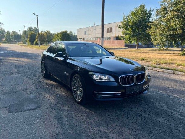BMW 7 серия F01, F04 · Рестайлинг, 2013 г.